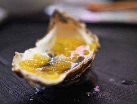 OSTRICA BELON , GELATINE DI PASSION FRUIT